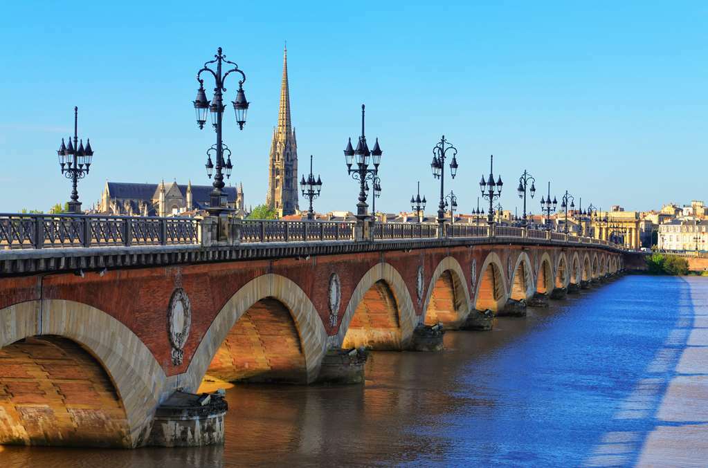Logis Hotel Corintel Bordeaux Est 苔丝 外观 照片