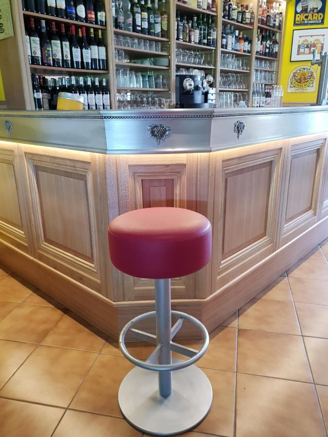 Logis Hotel Corintel Bordeaux Est 苔丝 外观 照片