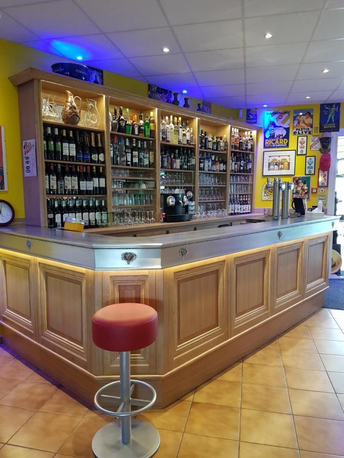 Logis Hotel Corintel Bordeaux Est 苔丝 外观 照片